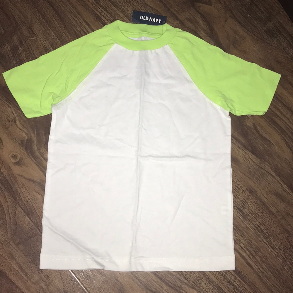 New! Colorblock basic tee